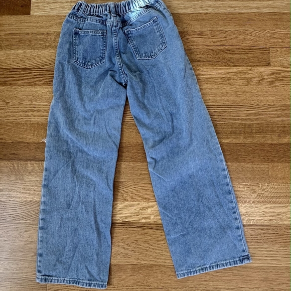 Distressed Ripped Blue Jeans - Picture 3 of 5